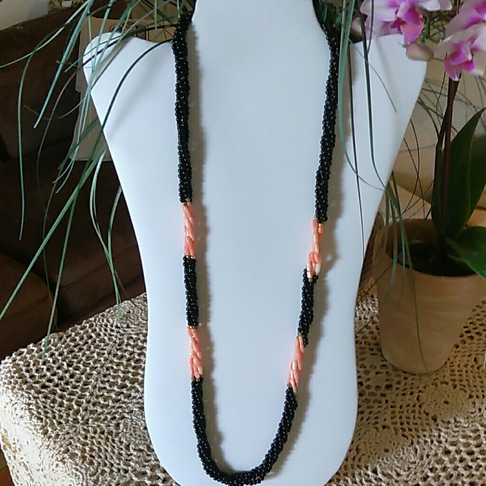 🌸 3 for 12🌸 Bead Necklace